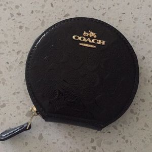 Auth coach coin purse